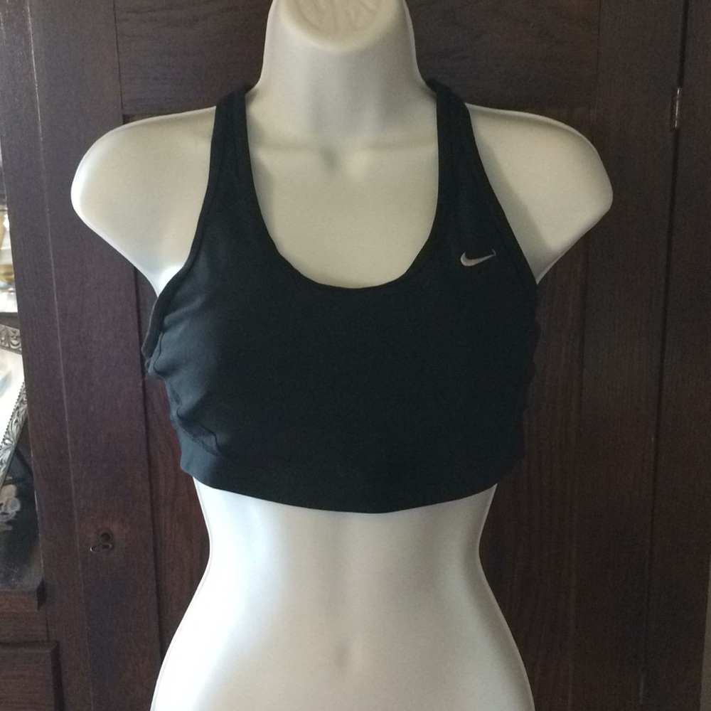 Nike performance sports bra